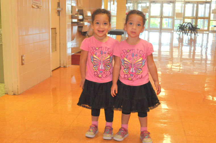 Twins--Meeks girls.jpg